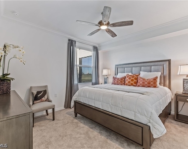 43020 Greenway Boulevard - Photo Thumbnail 6