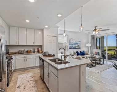 43020 Greenway Boulevard - Photo Thumbnail 3