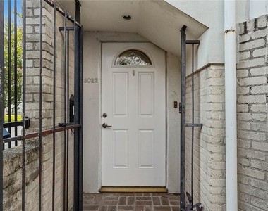 3022 Baldwin Street - Photo Thumbnail 16