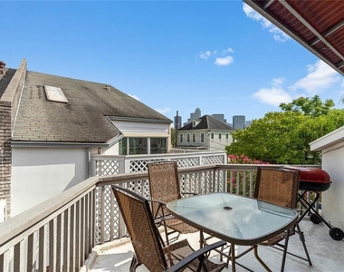 3022 Baldwin Street - Photo Thumbnail 18