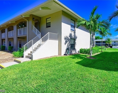 135 Cypress Way E - Photo Thumbnail 3