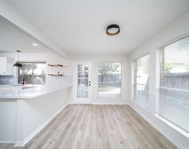 3338 Oak Branch Lane - Photo Thumbnail 10
