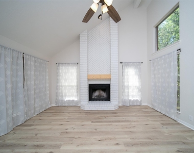 3338 Oak Branch Lane - Photo Thumbnail 5