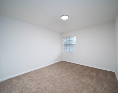 3338 Oak Branch Lane - Photo Thumbnail 12