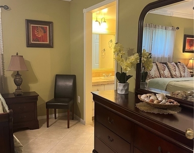 3001 Sandpiper Bay Circle - Photo Thumbnail 15
