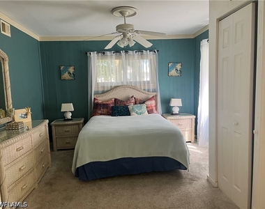 3001 Sandpiper Bay Circle - Photo Thumbnail 8