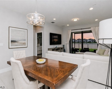 5688 Cassidy Lane - Photo Thumbnail 6