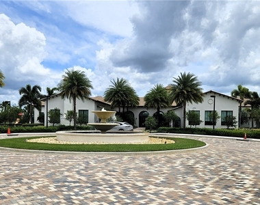 5688 Cassidy Lane - Photo Thumbnail 15