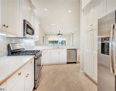 28496 Burano Drive - Photo Thumbnail 13