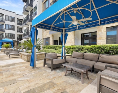 1616 W Dallas Street - Photo Thumbnail 18