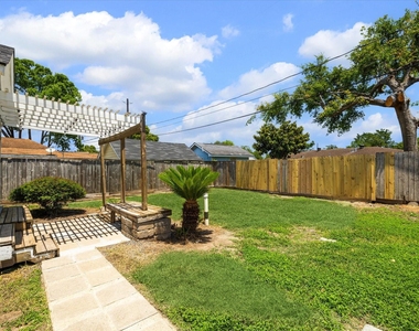 2912 Cetti Street - Photo Thumbnail 16
