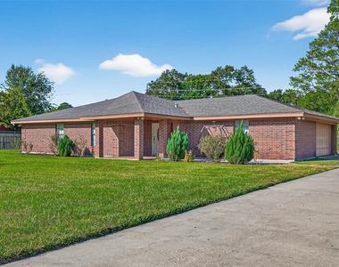 11507 Oak Valley Drive - Photo Thumbnail 3