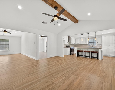 11507 Oak Valley Drive - Photo Thumbnail 12