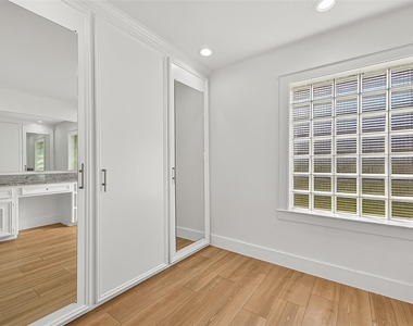 11507 Oak Valley Drive - Photo Thumbnail 31
