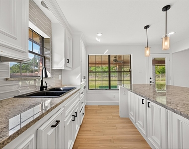 11507 Oak Valley Drive - Photo Thumbnail 22