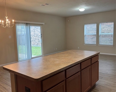 8127 Almera Falls - Photo Thumbnail 8