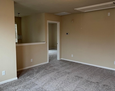 8127 Almera Falls - Photo Thumbnail 16