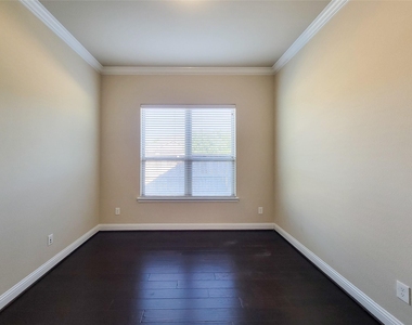 4102 Astoria Manor Lane - Photo Thumbnail 18
