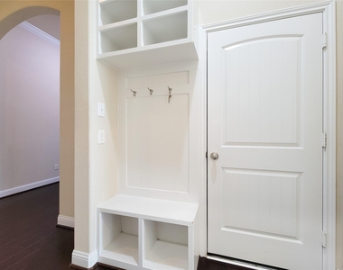 4102 Astoria Manor Lane - Photo Thumbnail 34