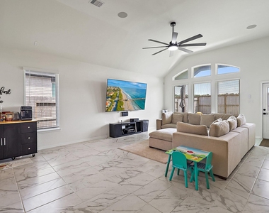 14411 Black Cherry Hills Street - Photo Thumbnail 5