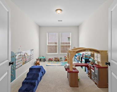 14411 Black Cherry Hills Street - Photo Thumbnail 20