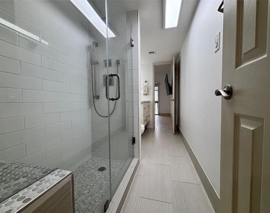 12900 Walden Road - Photo Thumbnail 11