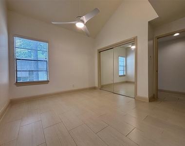 12900 Walden Road - Photo Thumbnail 8