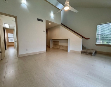 12900 Walden Road - Photo Thumbnail 4