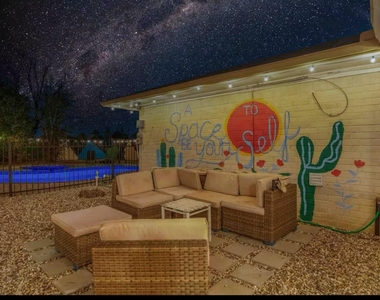 3107 Cherry Creek Drive - Photo Thumbnail 15