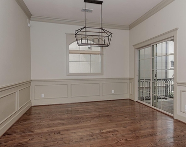 514 Cortlandt Street - Photo Thumbnail 14