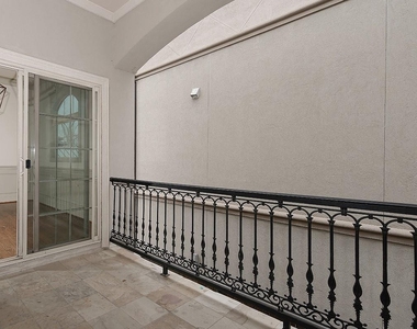 514 Cortlandt Street - Photo Thumbnail 16