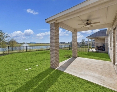 756 Lake Lacosta Dr - Photo Thumbnail 1