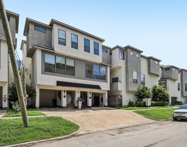 2305 Camden Drive - Photo Thumbnail 1