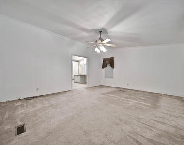 25 Novark Road - Photo Thumbnail 9