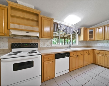 25 Novark Road - Photo Thumbnail 6