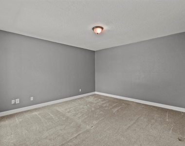 11731 Flushing Meadows Drive - Photo Thumbnail 15