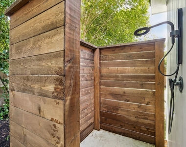 9769 Oak Point Drive - Photo Thumbnail 26