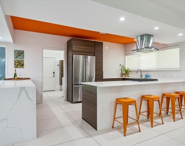 9769 Oak Point Drive - Photo Thumbnail 1