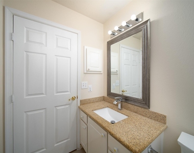 18 Painted Canyon Place - Photo Thumbnail 16