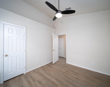 18 Painted Canyon Place - Photo Thumbnail 19