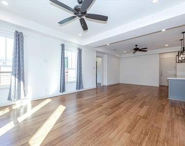 4218 Eigel Street - Photo Thumbnail 8