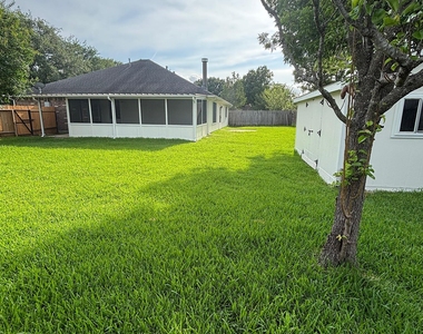 9217 Mohawk Drive - Photo Thumbnail 20