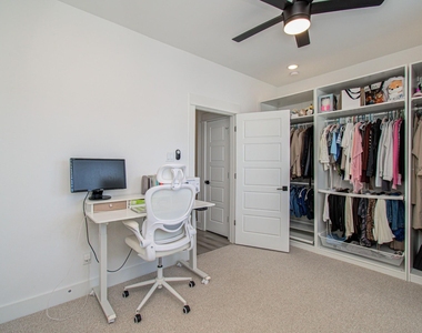 8325 Springwood Creek Lane - Photo Thumbnail 26