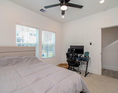 8325 Springwood Creek Lane - Photo Thumbnail 8