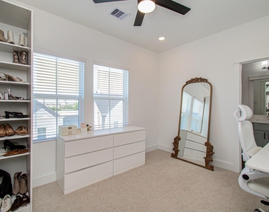 8325 Springwood Creek Lane - Photo Thumbnail 25