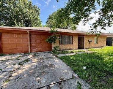 4110 Knotty Oaks Trail - Photo Thumbnail 15
