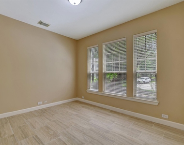 54 Whetstone Ridge Court - Photo Thumbnail 9
