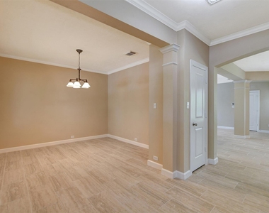 54 Whetstone Ridge Court - Photo Thumbnail 6