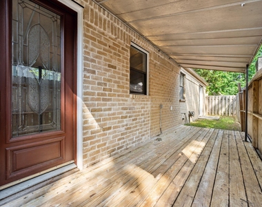 3202 Breezy Pines Court - Photo Thumbnail 22