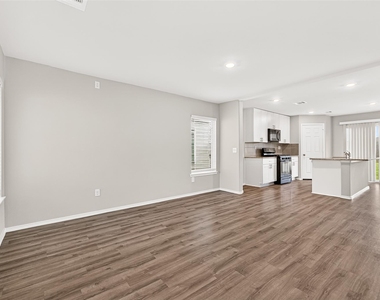 26107 Idleford Lane - Photo Thumbnail 5